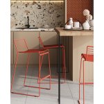 Стул полубарный Danny бордовый с подушкой