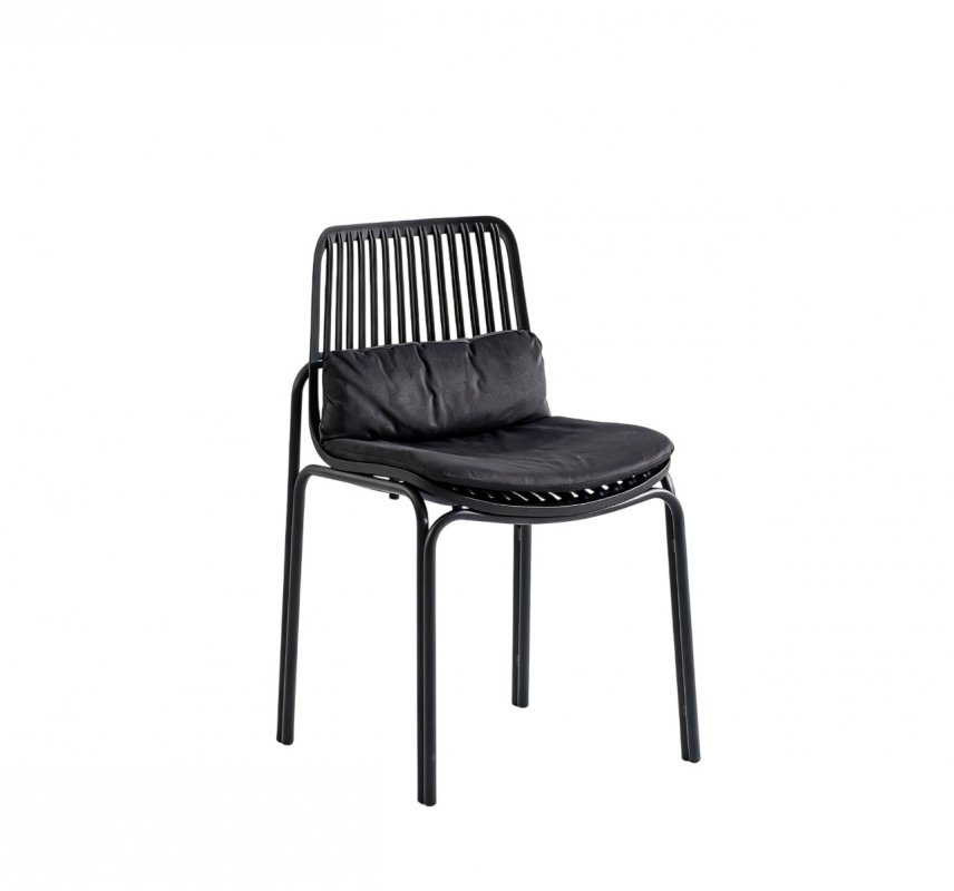 Стул Louran с подушкой чёрный