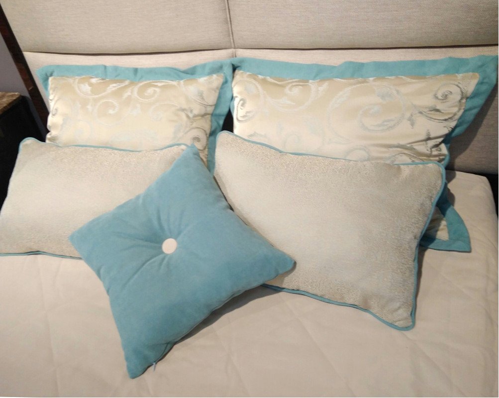 Ferrara  комплект покрывало, плед, 5 подушек TEXTILE  стежка ромб