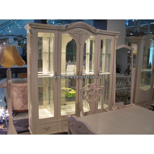 CARPENTER 108 (КАРПЕНТЕР 108) Витрина 4-х дверная 