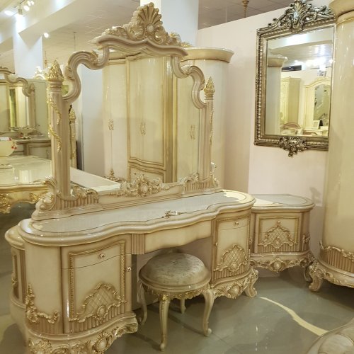 КАССИОПЕЯ 3902 Туалетный стол с зеркалом