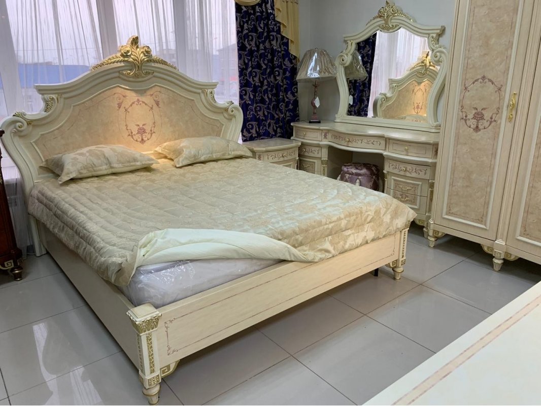 ФРАНЦИСКО Спальня