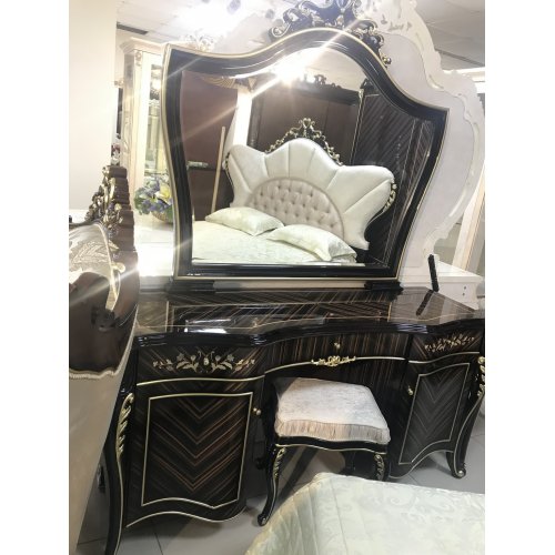 РИЧМОНД Туалетный стол с зеркалом