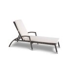 Парма Шезлонг из искусственного ротанга с матрасом