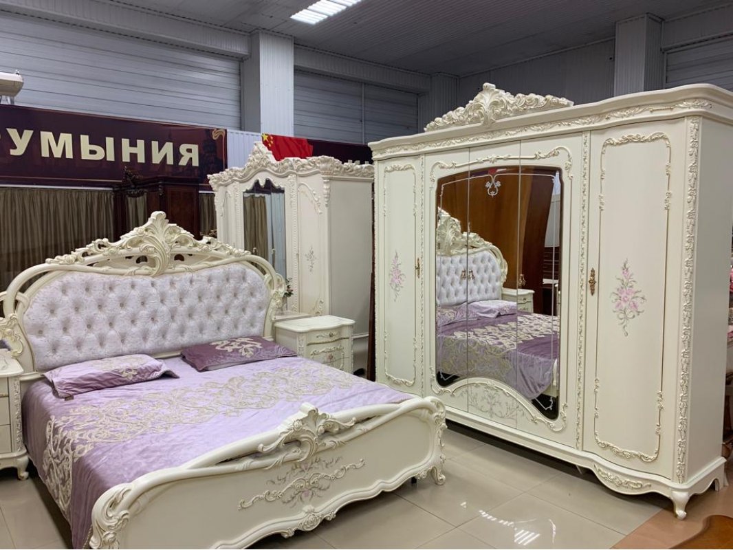 ОЛИВИЯ Комплект с 5-и дверным шкафом