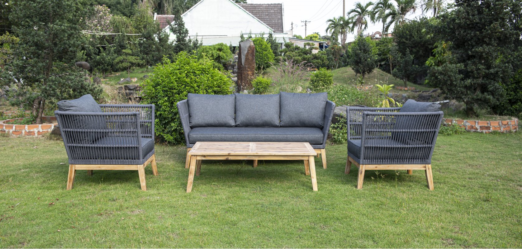 Аликанте журнальный столик деревянный, акация