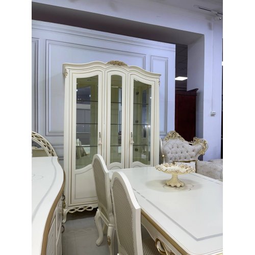 БЬЯНКА Витрина 3-х дверная