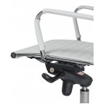 Офисное кресло для руководителей DOBRIN CLARK (белый)