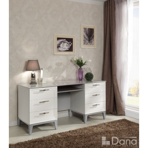 PALMARI P2900=СТОЛ ПИСЬМЕННЫЙ НА ДЕРЕВЯННЫХ НОЖКАХ