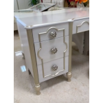 ХАЛИФ Спальня