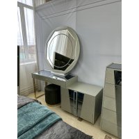 ЛАТИФА Стол туалетный с зеркалом 