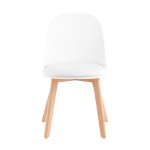 Стул Fog с подушкой белый деревянные ножки