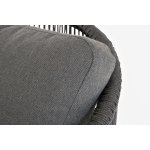 Верона кресло плетеное из роупа, каркас алюминий темно-серый (RAL7024) муар, роуп темно-серый круглый, ткань темно-серая 027