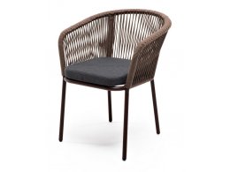 Марсель стул плетеный из роупа, каркас алюминий коричневый (RAL8016) муар, роуп коричневый круглый, ткань темно-серая 027