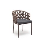 Диего стул плетеный из роупа, каркас из стали коричневый (RAL8016) муар, роуп коричневый круглый, ткань серая