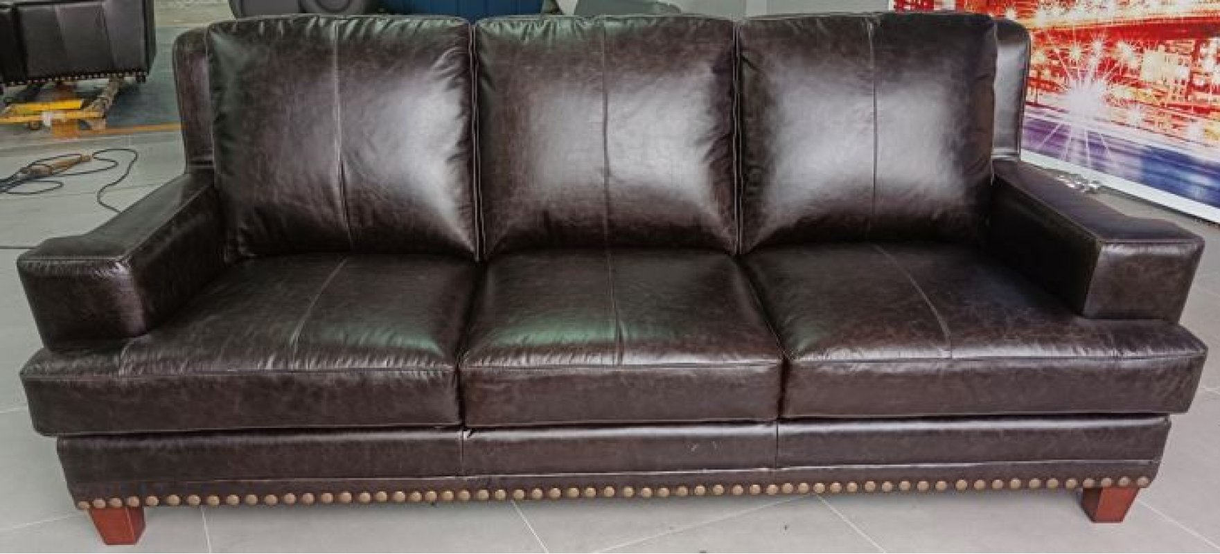 Диван кожаный KENSINGTON