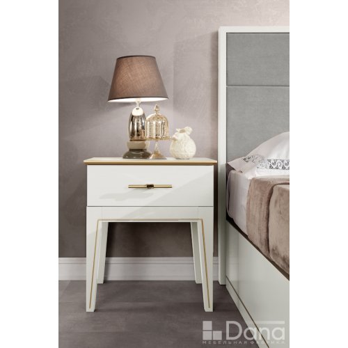 PALMARI P0020=ТУМБОЧКА НА ДЕРЕВЯННЫХ НОЖКАХ