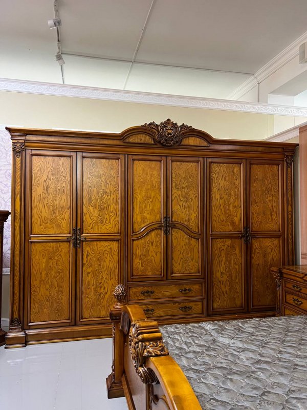 LUIGI (ЛУИДЖИ) M10 Carpenter Шкаф 6-ти дверная