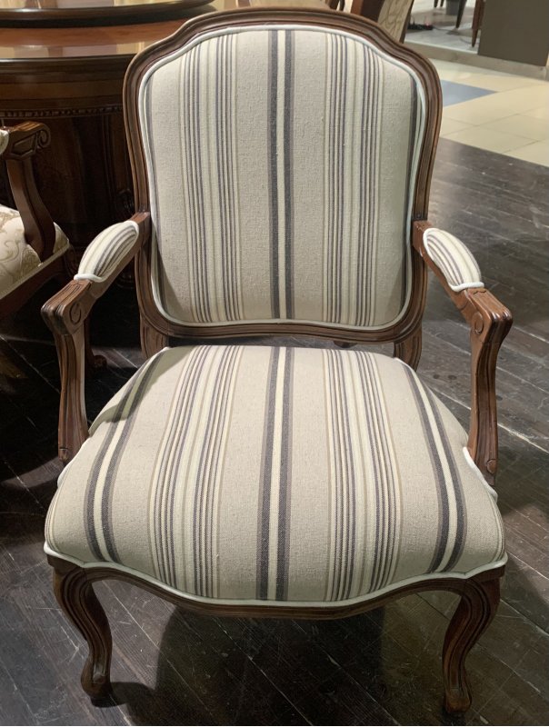 ПРОВАНС DF812 Полукресло, массив, цвет орех антик, ткань F-177