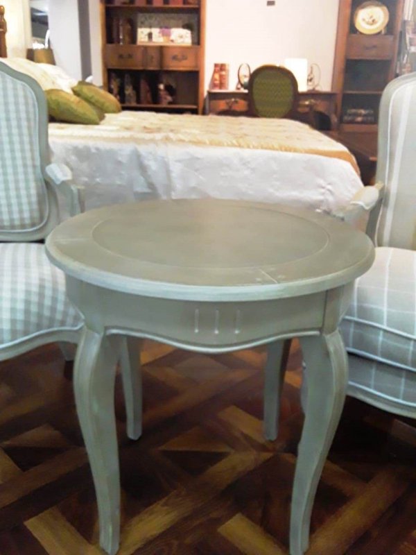 DF855К ПРОВАНС СТОЛИК КРУГЛЫЙ, массив, цвет шато дуб