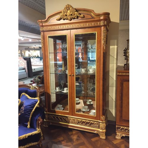 Е62 МОНАРХ СЕРВАНТ/ВИТРИНА (2 двери), цвет-brown gold Е62 МОНАРХ СЕРВАНТ/ВИТРИНА (2 двери), цвет-brown gold