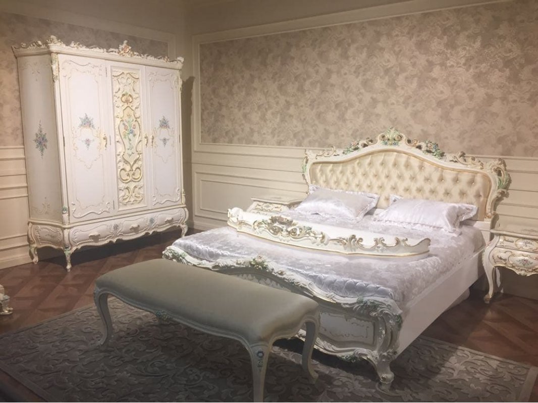 ВЕРСАЛЬ Кровать 1,8  (ткань JBXQ236-c7001) с пуговицами