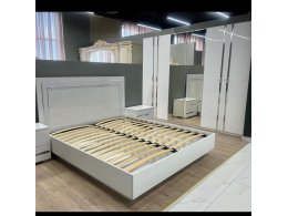 Деревянная кровать ВЕНЕЦИЯ Слониммебель