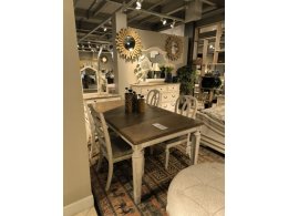 Обеденный стол REALYN (РЕАЛУН) Ashley Обеденный стол REALYN (РЕАЛУН) Ashley