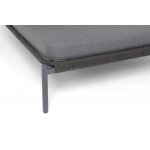 "Позитано" лежак плетеный из роупа, каркас алюминий темно-серый (RAL7024) муар, роуп темно-серый круглый, ткань темно-серая 027