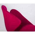 Кресло дизайнерское DOBRIN SWAN, бордо ткань AF5, алюминиевое основание