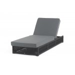 "Ривьера" шезлонг плетеный из роупа, каркас алюминий темно-серый (RAL7024) муар, роуп темно-серый круглый, ткань темно-серая 027