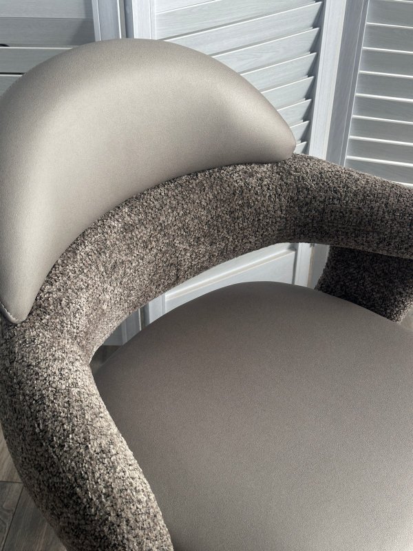 Стул ЖЕНЕВА (GENEVA) 360 град, СЕРЫЙ VEGA-88 / MIAMI-459, ткань / ЧЕРНЫЙ каркас, ®DISAUR