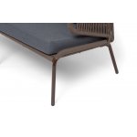 "Милан" диван 2-местный плетеный из роупа, каркас алюминий коричневый (RAL8016) муар, роуп коричневый круглый, ткань темно-серая 027