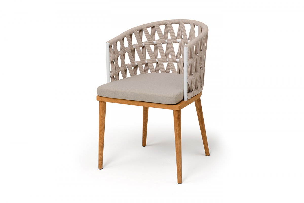 "Диего" стул плетеный из роупа, основание дуб каркас из стали белый муар, роуп бежевый круглый, ткань бежевая 052