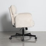 Кресло офисное TopChairs 6187 с откидными подлокотниками кремовый