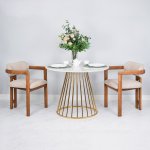 Стул Rich рогожка латте с ножками цвета орех