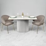 Стул-полукресло Emil латте с золотыми ножками