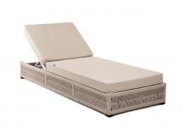 "Ривьера" шезлонг плетеный из роупа, каркас алюминий белый муар, роуп бежевый круглый, ткань бежевая 052 "Ривьера" шезлонг плетеный из роупа, каркас алюминий белый муар, роуп бежевый круглый, ткань бежевая 052