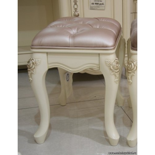 88001 Санта Мария Пуфик (аналог 8802/8803) кожа МТ8816