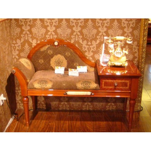 ДЖИАДА Диван с телефоньеркой ДЖИАДА Диван с телефоньеркой