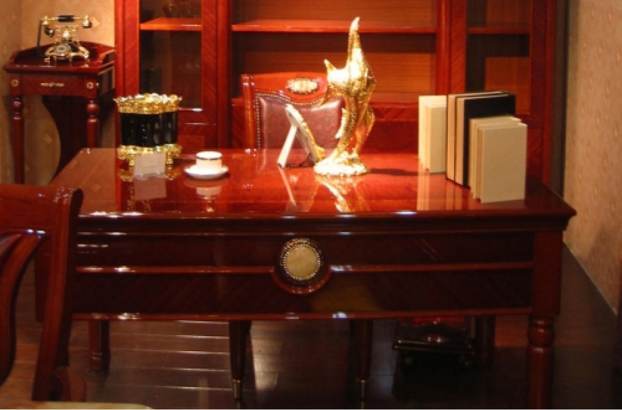 ДЖИАДА Стол письменный